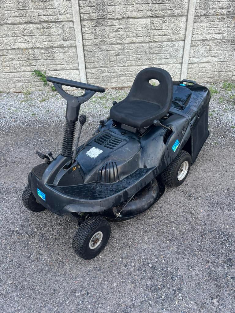 Tracteur tondeuse a remetre en etat le noir fonctionne, Tuin en Terras, Zitmaaiers, Zo goed als nieuw, Ophalen of Verzenden