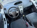 Toyota Yaris 1.4 D4D - 5 deurs - Airco - 2007 - Export, Achat, Entreprise, Diesel, Airbags