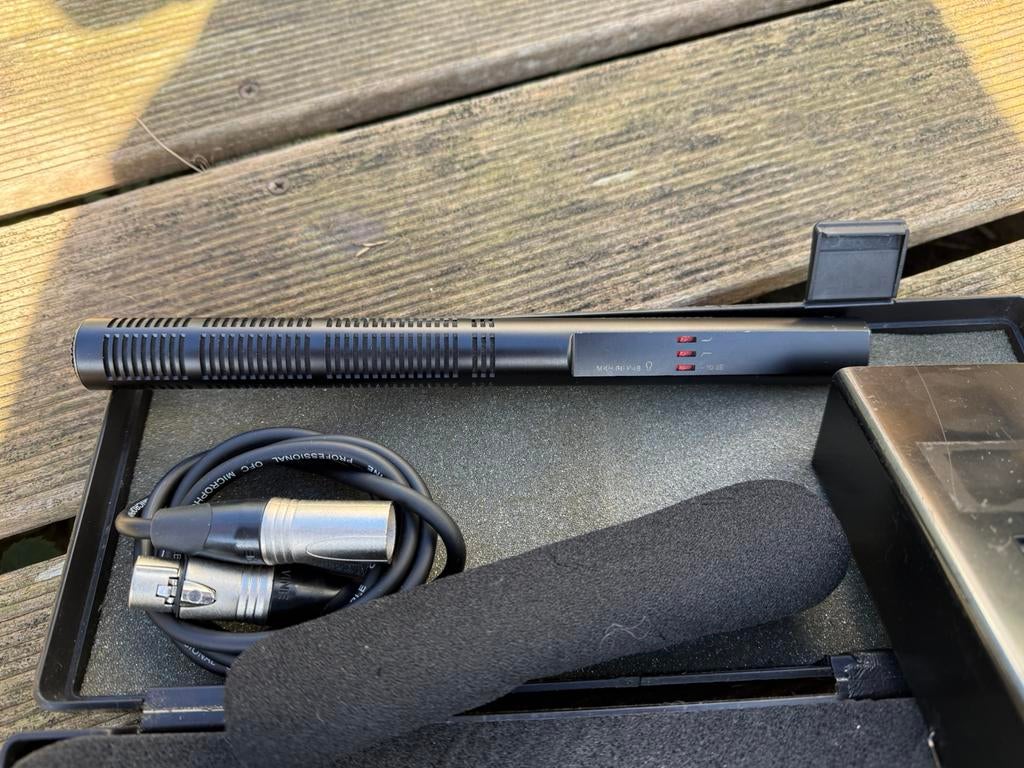 Sennheiser MKH 60 short shotgun mic plus phantom power suppl, Musique & Instruments, Microphones, Comme neuf, Autres types, Enlèvement