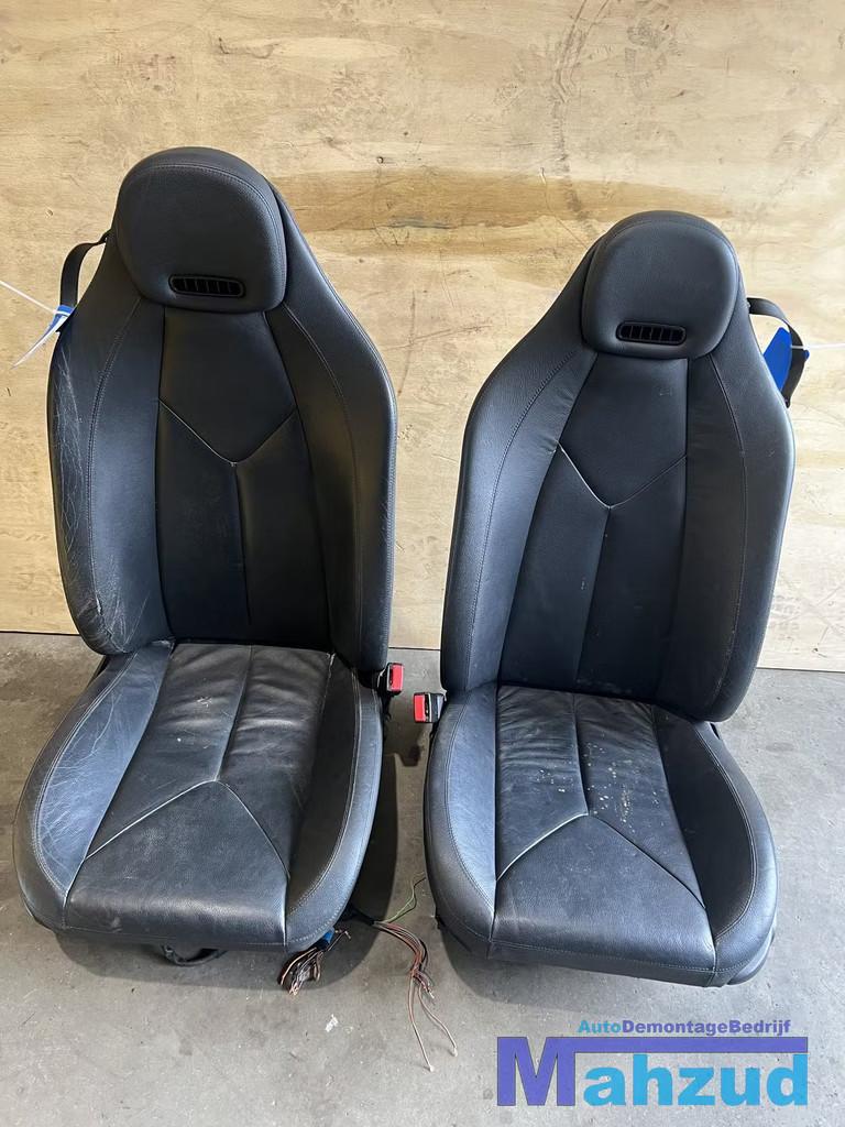 MERCEDES SLK R171 Zwart leer interieur 2004-2011, Mercedes-Benz AG, Mercedes-Benz, Utilisé, Mercedesstrasse 120
70372  Stuttgart, DE