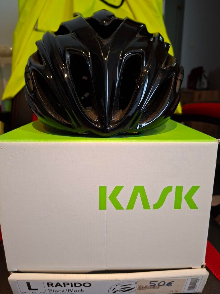 Fietshelm kask, Fietsen en Brommers, Ophalen, L