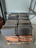 25 x dakpannen zwart, Bricolage & Construction, Tuiles & Revêtements de toit, Enlèvement, Noir, Tuiles