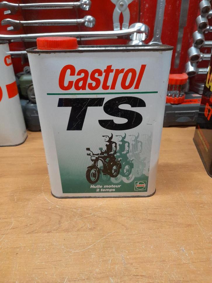 ancien bidon huile vide castrol ts moteur 2 temps, Collections, Marques & Objets publicitaires, Utilisé, Autres types, Envoi