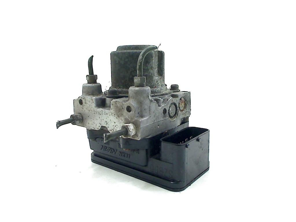 BLOC ABS (FREINS ANTI-BLOCAGE) Suzuki, Dhr. S. di Majo, Utilisé, Info@cama-motorparts.nl, P.J. Troelstraweg 8 8
3144 CX  MAASSLUIS, NL