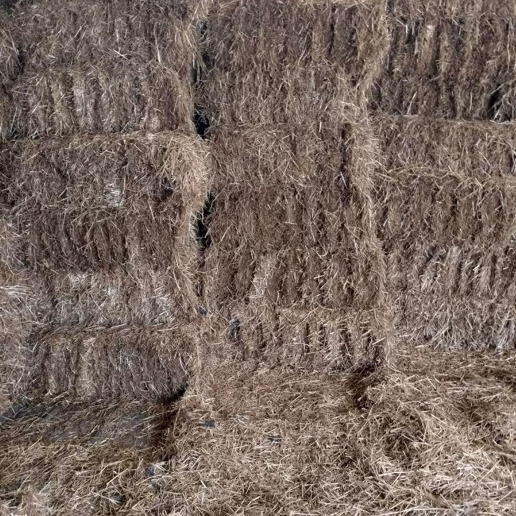 Kleine balen hooi italiaans raaigras, Ophalen, Vee