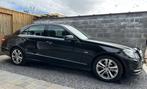 Mercedes-Benz E-Klasse 200 CGI Avantgarde Start/Stop Led Nav, Autos, Mercedes-Benz, Achat, Boîte manuelle, Noir, 1796 cm³