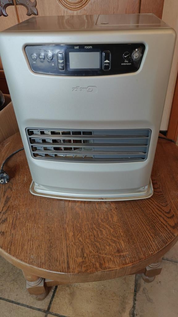 Incendie de pétrole, Maison & Meubles, Enlèvement