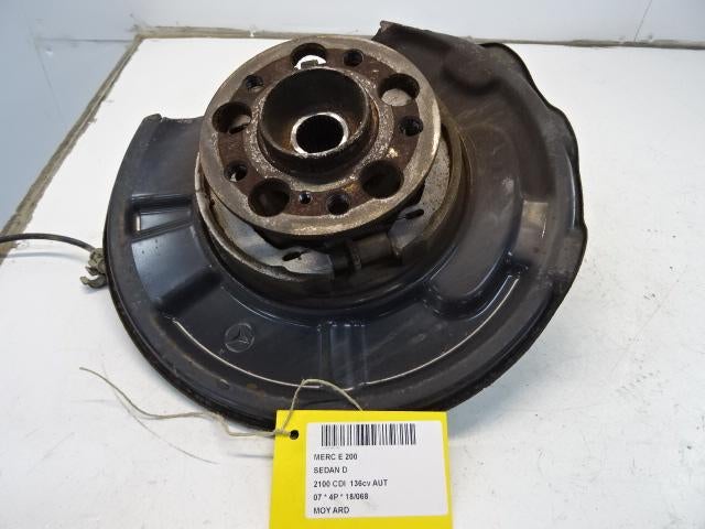 MOYEU DE ROUE ARRIÈRE DROIT Mercedes-Benz E (W211), Mercedes-Benz, Mevr. I. Hauben, Utilisé, Rue de l'Espoir 34 34
4030  GRIVEGNÉE, BE