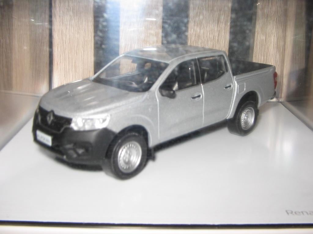 renault modellen op 1/43, Hobby en Vrije tijd, Modelauto's | 1:43, Ophalen of Verzenden, Nieuw, Auto, Overige merken