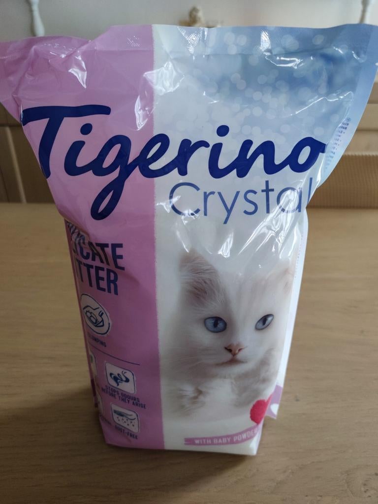 Litière agglomérante tigerino cristal, Enlèvement, Neuf, Fermé