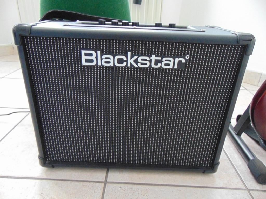 Versterker Blackstar ID:Core Stereo 40 V2 Stereo 40 Watt ., Musique & Instruments, Amplis | Basse & Guitare, Enlèvement, Neuf