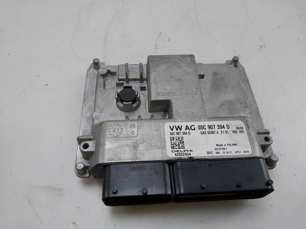 CALCULATEUR MOTEUR ECU Volkswagen Polo VI (AW1), Autos : Pièces & Accessoires, Utilisé, Volkswagen