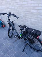 Mooie elektrische damesfiets merk Giant te koop. Maat S, Fietsen en Brommers, Elektrische fietsen, Ophalen, Zo goed als nieuw