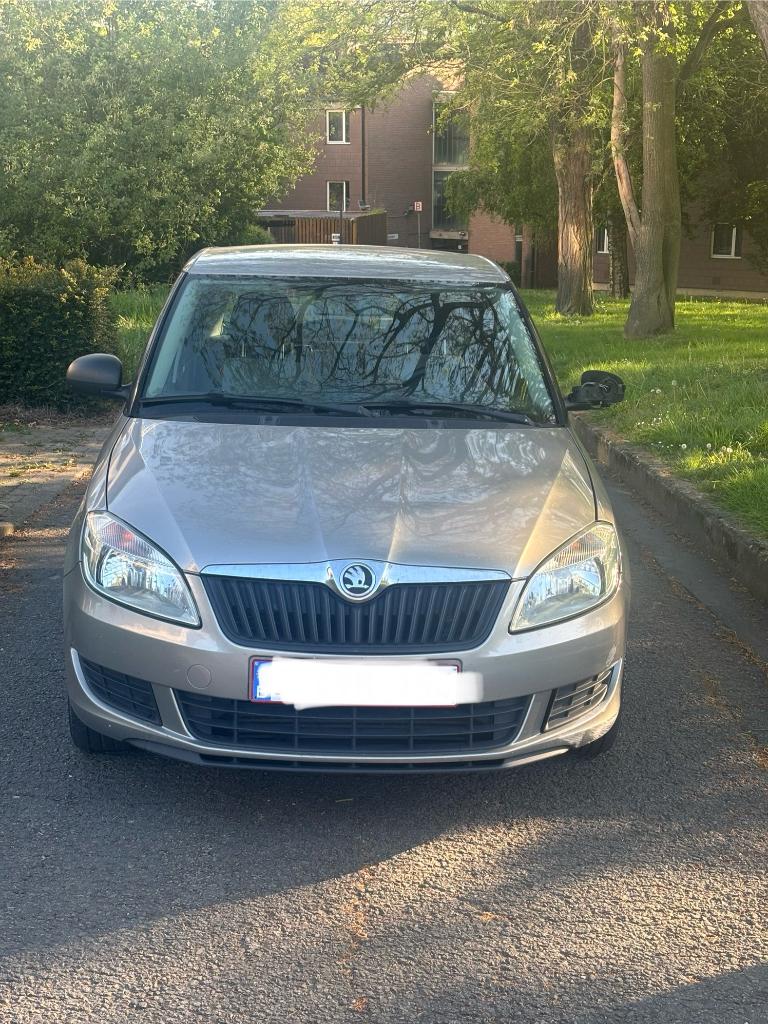 Skoda Fabia 2013 1.2 DIESEL 180.000KM, Autos, Skoda, Euro 5, Achat, Entreprise, Boîte manuelle