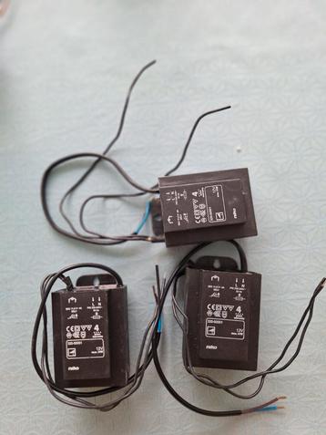 3x transfo Niko 230V - 12V, Enlèvement, Comme neuf