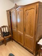 Eetkamer en slaapkamer kasten en tafel en stoelen, Huis en Inrichting, Slaapkamer | Complete slaapkamers, Ophalen, Zo goed als nieuw
