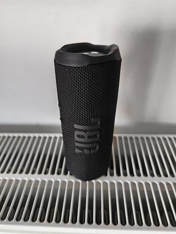 Enceinte JBL Flip 6 portable beschikbaar voor biedingen