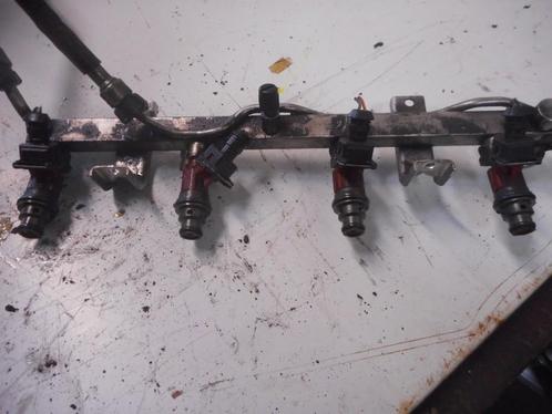 INJECTOR BRANDSTOF 4 injectoren plus galerij 9-5 (YS3E), Auto-onderdelen, Brandstofsystemen, Saab, Gebruikt