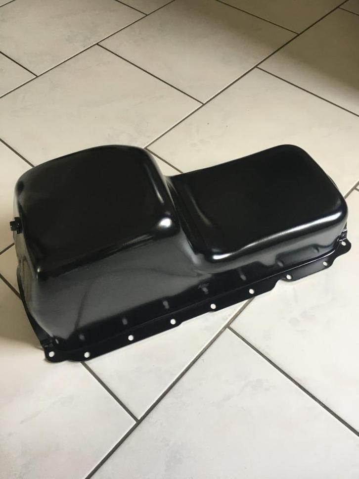 Te koop carterpan dodge w200 d200 ramcharger b100 cb300, Auto-onderdelen, Klein materiaal, Amerikaanse onderdelen, Oldtimer onderdelen