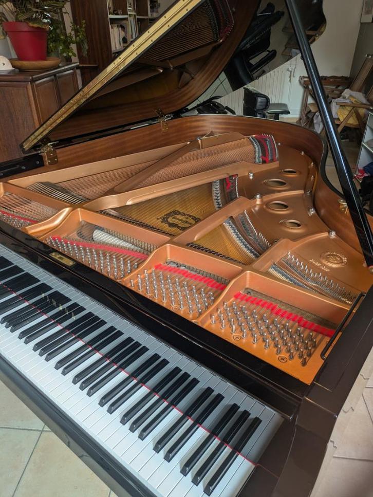 piano YAMAHA C3, Musique & Instruments, Pianos, Comme neuf, Piano, Enlèvement ou Envoi