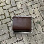 Porte journaux en cuir, Ophalen, Gebruikt
