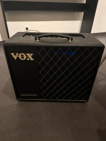 Vox VT40x versterker in zeer goede staat te koop beschikbaar voor biedingen