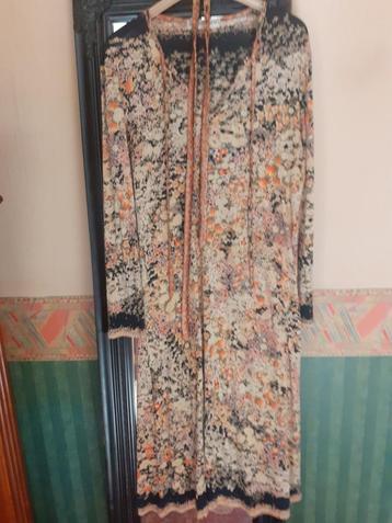 jurk van Léonard beschikbaar voor biedingen