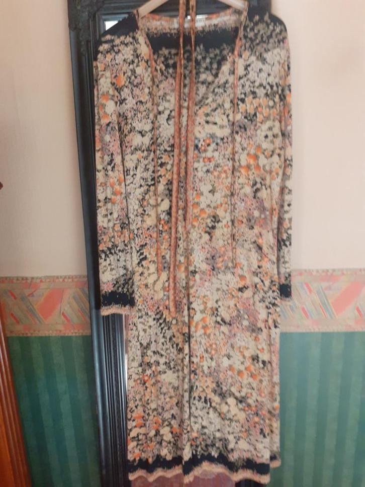 jurk van Léonard, Kleding | Dames, Jurken, Zo goed als nieuw, Maat 42/44 (L), Overige kleuren, Knielengte, Verzenden