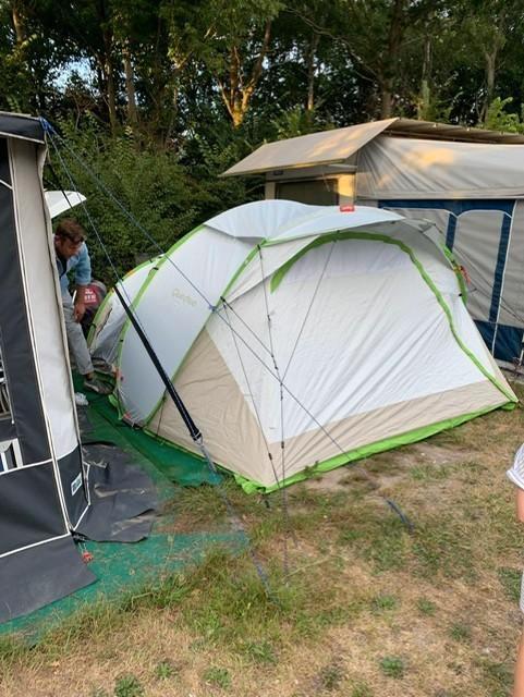 Quechua 2 Seconds XXL4 Illumin Fresh, Caravanes & Camping, Tentes, jusqu'à 4, Comme neuf, Enlèvement
