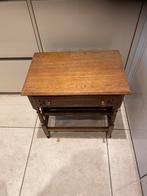 Porte-journaux avec tiroir en chêne, Enlèvement ou Envoi