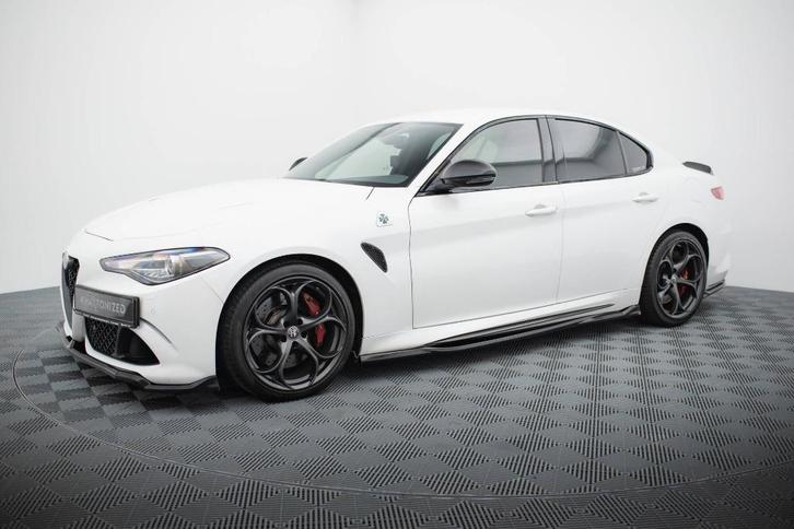 Maxton Design Set splitters Alfa Romeo Giulia Quadrifoglio, Auto diversen, Tuning en Styling, Ophalen of Verzenden