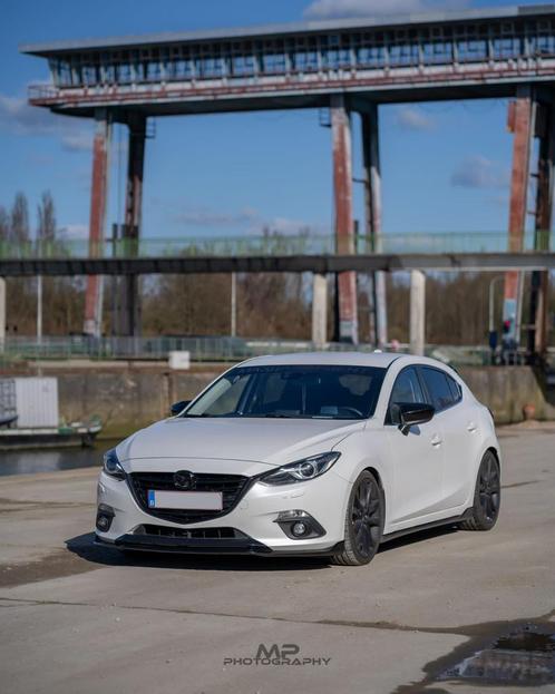 Mazda 3 GT , 2.0l, 2015 euro 5, Auto's, Mazda, Particulier, Benzine, Euro 5, 5 deurs, Handgeschakeld, Wit, Zwart, Stof, Voorwielaandrijving