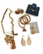 Juwelen oorbellen en armbandjes, Comme neuf, Pendantes, Enlèvement ou Envoi