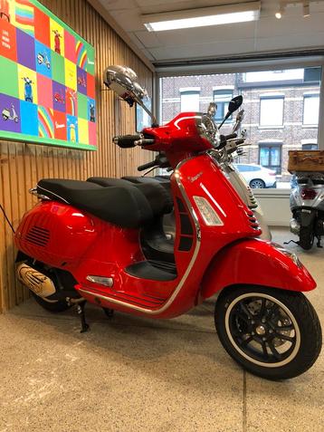 Vespa Gts Super 300 