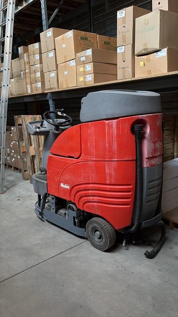 Hako schrobzuig machine beschikbaar voor biedingen
