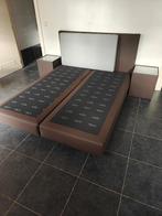 Boxspring met twee nachtkastjes, Huis en Inrichting, Ophalen, Gebruikt, Bruin, Tweepersoons