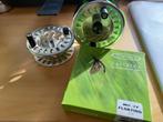 Te koop: Vliegvisreel Enigma Matrix 6-8 met spoel en lijn, Watersport en Boten, Hengelsport | Vliegvissen, Ophalen of Verzenden