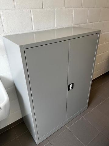 Metalen kast 120h x 92b x 42d archiefkast, Huis en Inrichting, Kasten | Roldeurkasten en Archiefkasten, Ophalen, 100 tot 150 cm
