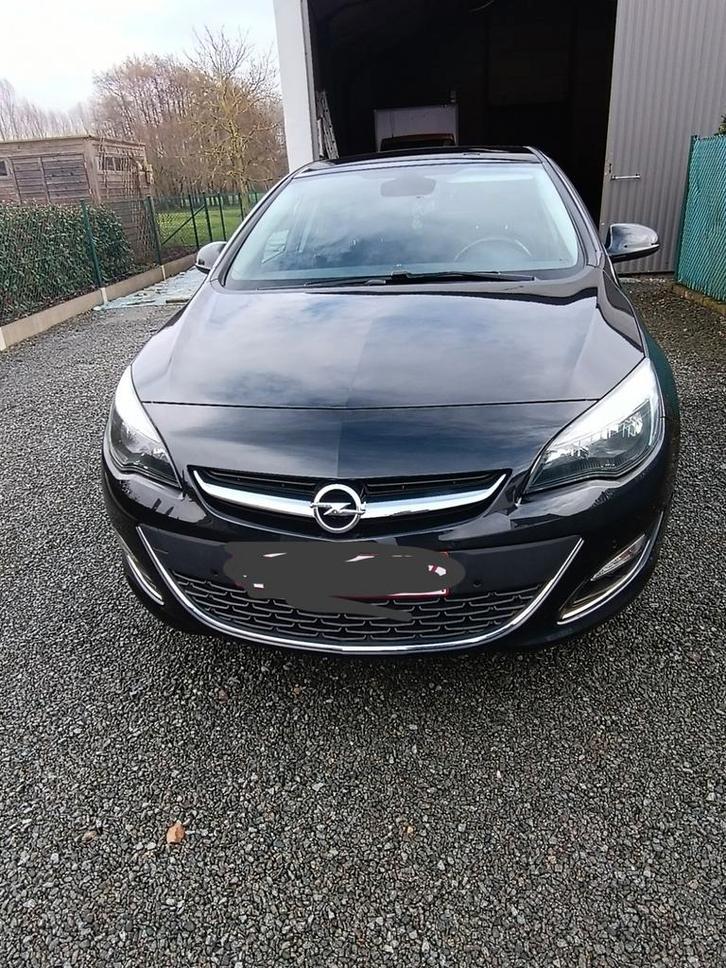 Opel Astra j, ultimate edition Plus ,zwart metallic, Auto's, Opel, Particulier, Astra, ABS, Achteruitrijcamera, Adaptive Cruise Control