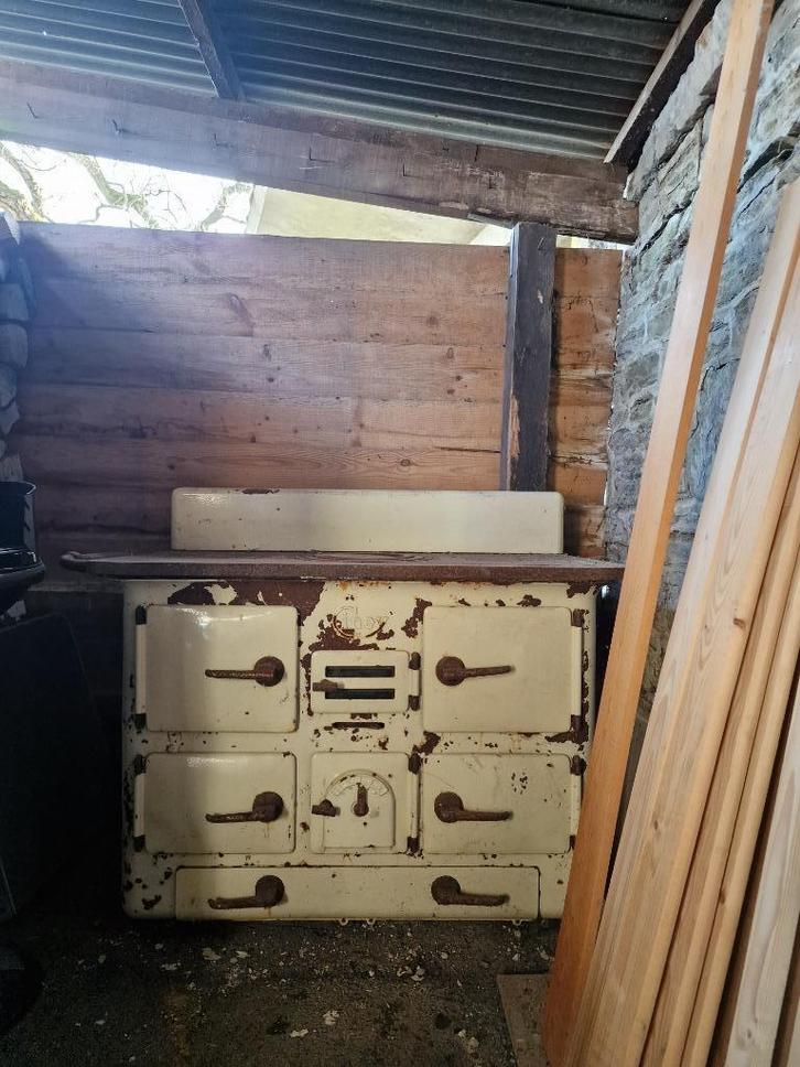 Cuisinière à bois à restaurer, Huis en Inrichting, Keuken | Keukenelementen, Gebruikt, Minder dan 100 cm, 100 tot 150 cm, 75 cm of meer