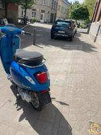 Vespa sprint b klasse, Fietsen en Brommers, Ophalen of Verzenden