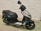 Peugeot Kisbee Streetzone, Fietsen en Brommers, Ophalen, Overige modellen, Klasse A (25 km/u), Zo goed als nieuw