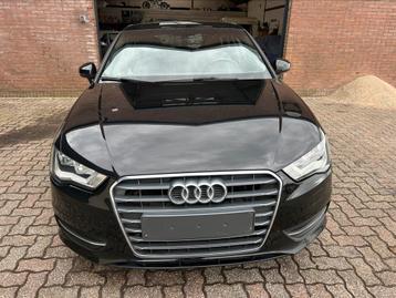 2016 Audi A3 TDi Automaat ( Schade ! ), Auto's, Particulier, Te koop