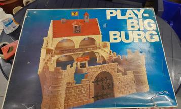 Chateau play-big Burg beschikbaar voor biedingen