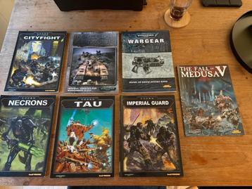 lot warhammer 40K boeken beschikbaar voor biedingen