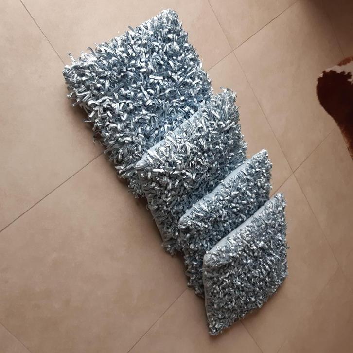 Set van 4 decoratieve kussens, Huis en Inrichting, Woonaccessoires | Kussens, Zo goed als nieuw, Blauw, Vierkant, Ophalen of Verzenden