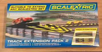 Scalextric extension pack 2 beschikbaar voor biedingen