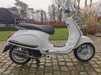 Vespa sprint 125iè abs sport.met vele opties.2500 kms., Motoren, Bedrijf, Sport, 125 cc, 11 kW of minder