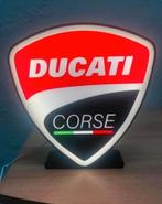 Prachtig Ducati Corse reclamebord met LED verlichting., Verzamelen, Ophalen of Verzenden, Nieuw, Reclamebord