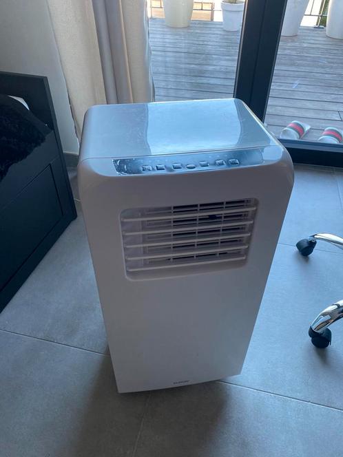 Mobiele airco (Energielabel A), Elektronische apparatuur, Airco's, Zo goed als nieuw, Mobiele airco, 3 snelheden of meer, Koelen en Ontvochtigen